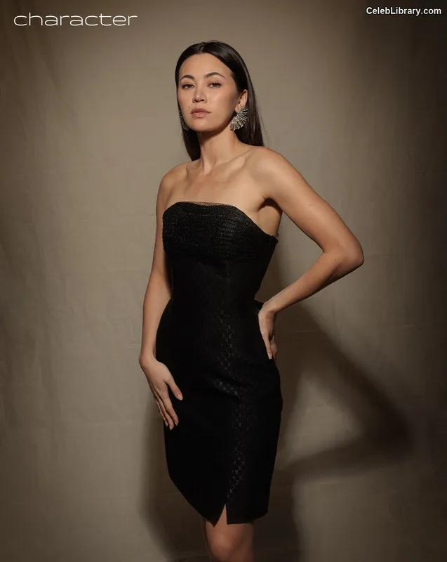Jessica Yu Li Henwick photo 14 of 375