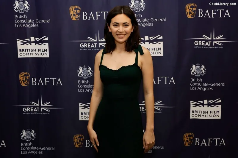 Jessica Yu Li Henwick photo 14 of 375
