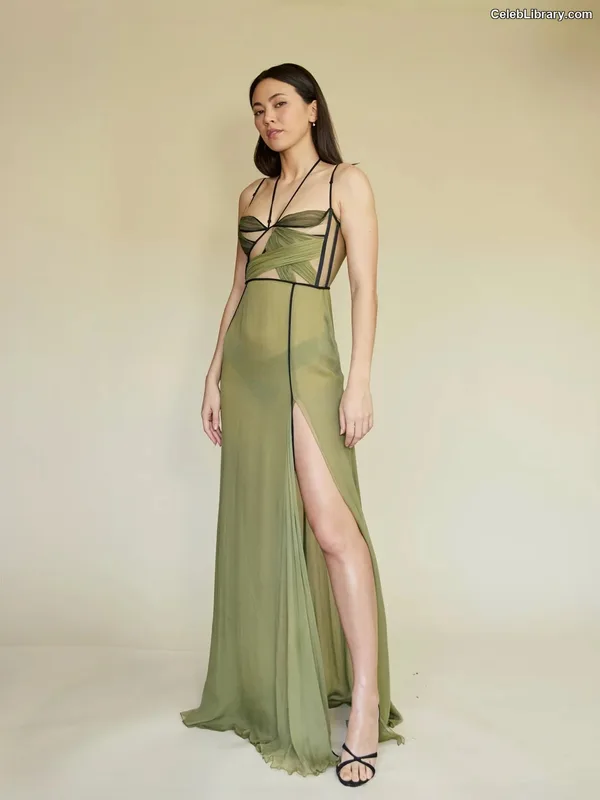 Jessica Yu Li Henwick photo 20 of 375
