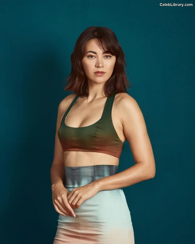 Jessica Yu Li Henwick photo 6 of 375