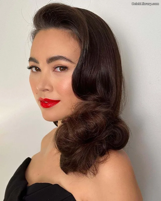 Jessica Yu Li Henwick photo 17 of 375