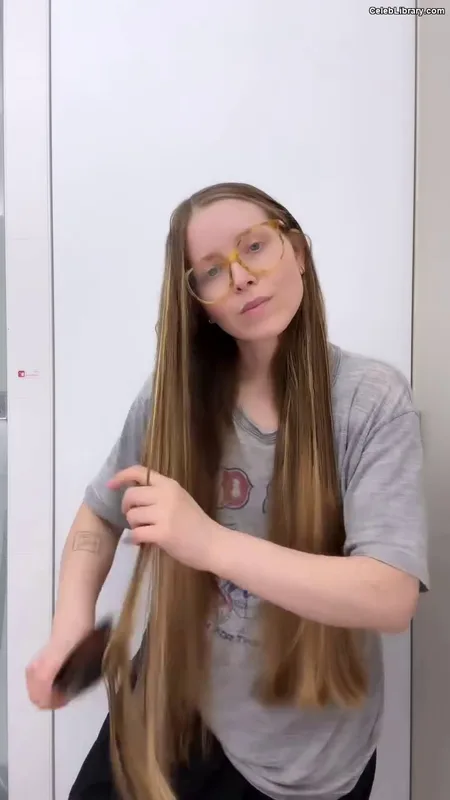 Jessie Cave photo 5 of 369