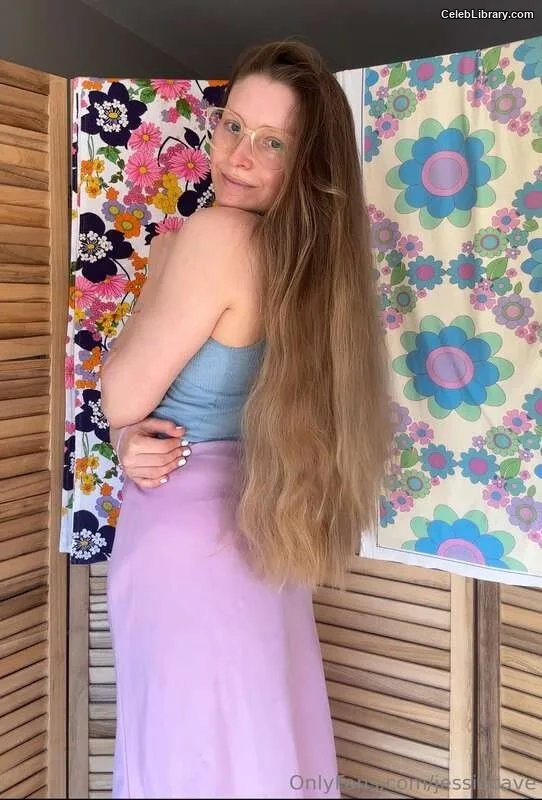 Jessie Cave photo 5 of 369