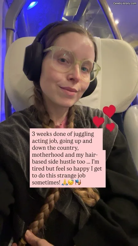 Jessie Cave photo 15 of 369