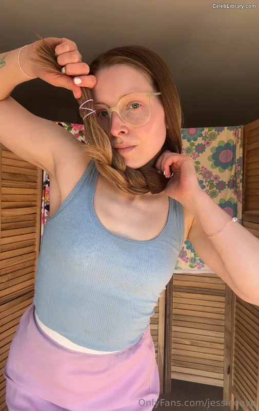 Jessie Cave photo 18 of 369