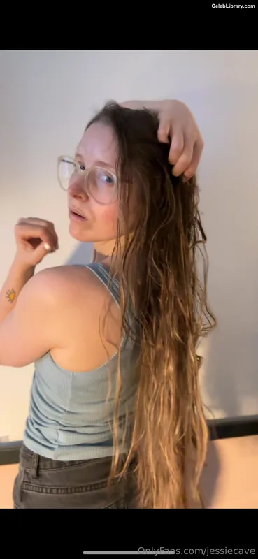 Jessie Cave photo 6 of 369