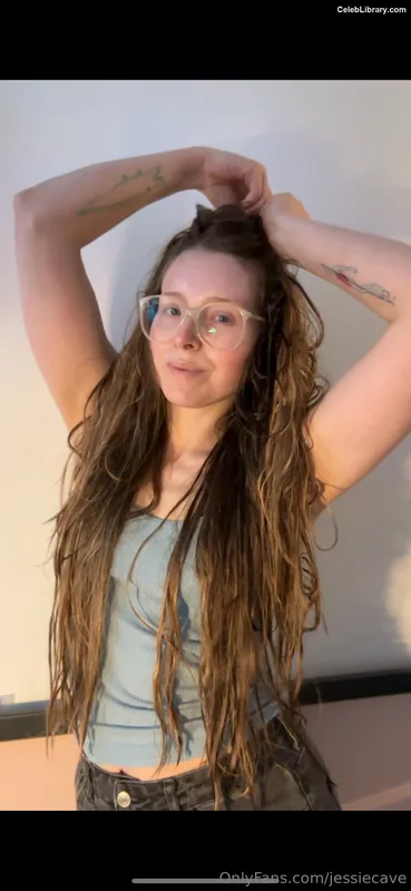 Jessie Cave photo 8 of 369