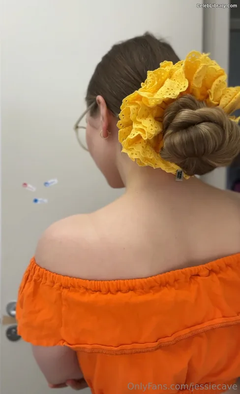 Jessie Cave photo 21 of 369