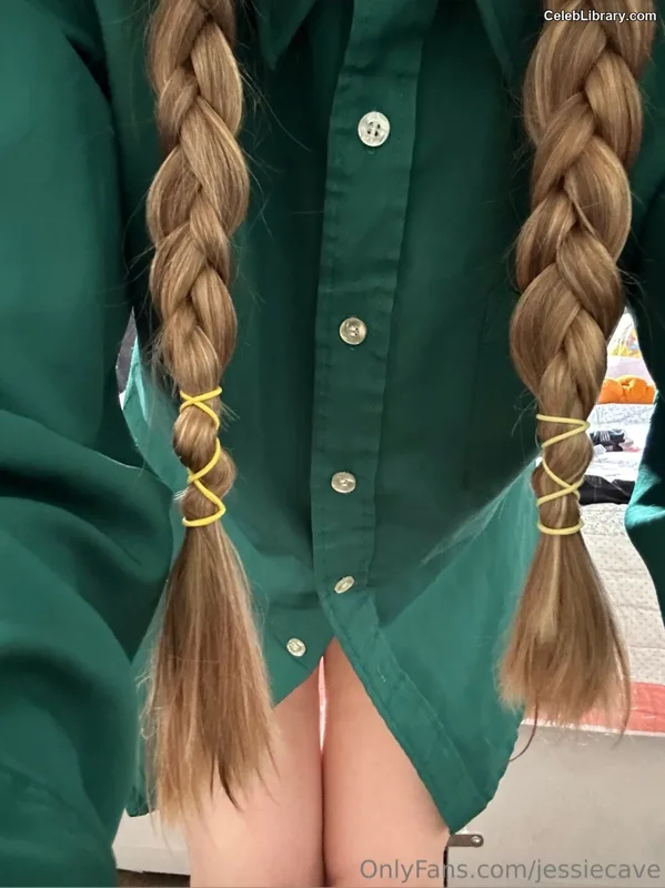 Jessie Cave photo 2 of 369