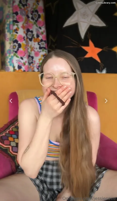 Jessie Cave photo 10 of 369