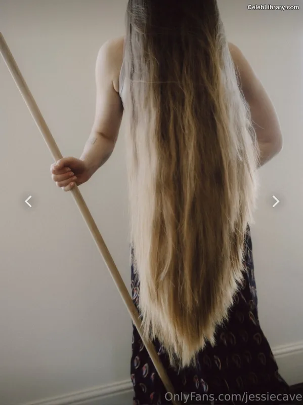 Jessie Cave photo 16 of 369