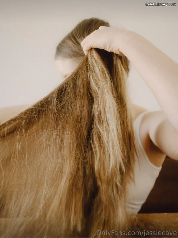 Jessie Cave photo 23 of 369
