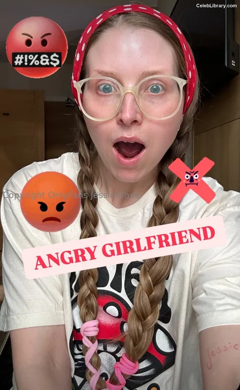 Jessie Cave photo 18 of 369