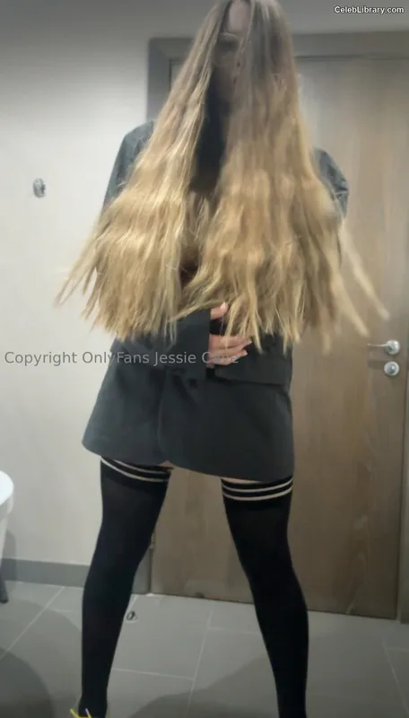 Jessie Cave photo 24 of 369