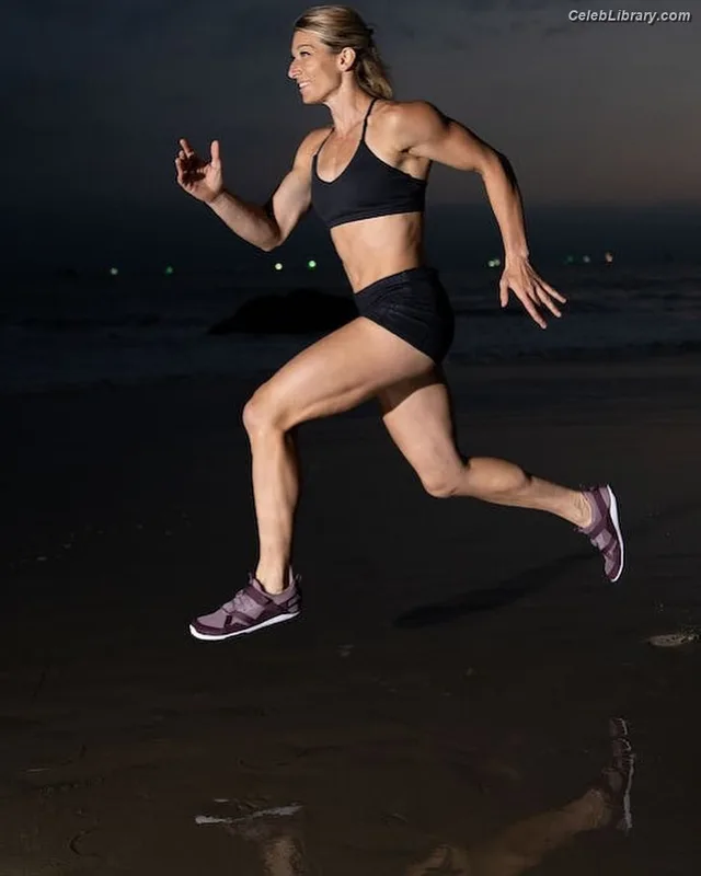 Jessie Graff photo 23 of 56