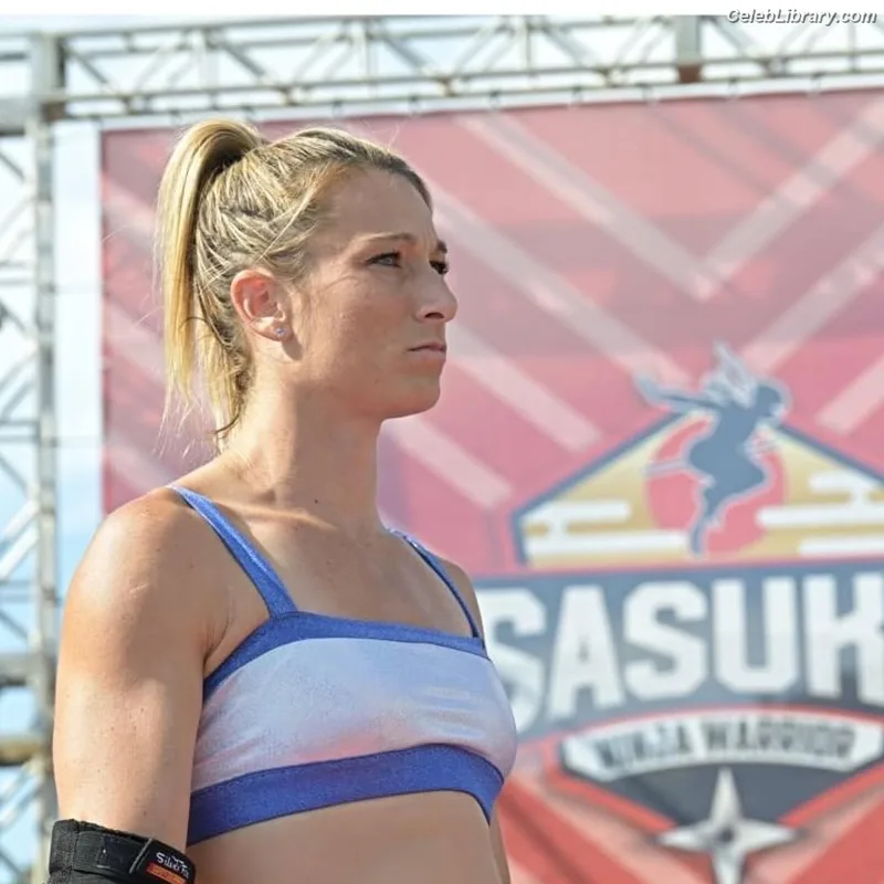 Jessie Graff photo 24 of 56
