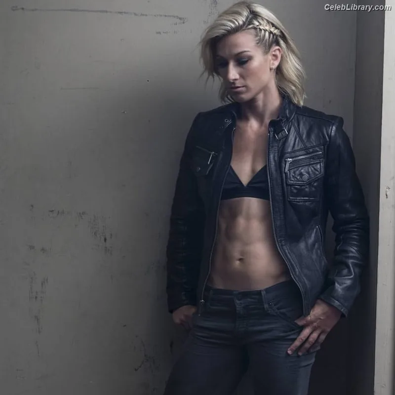 Jessie Graff photo 21 of 56