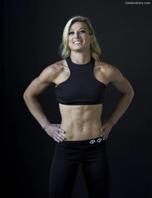 Jessie Graff photo 3 of 56