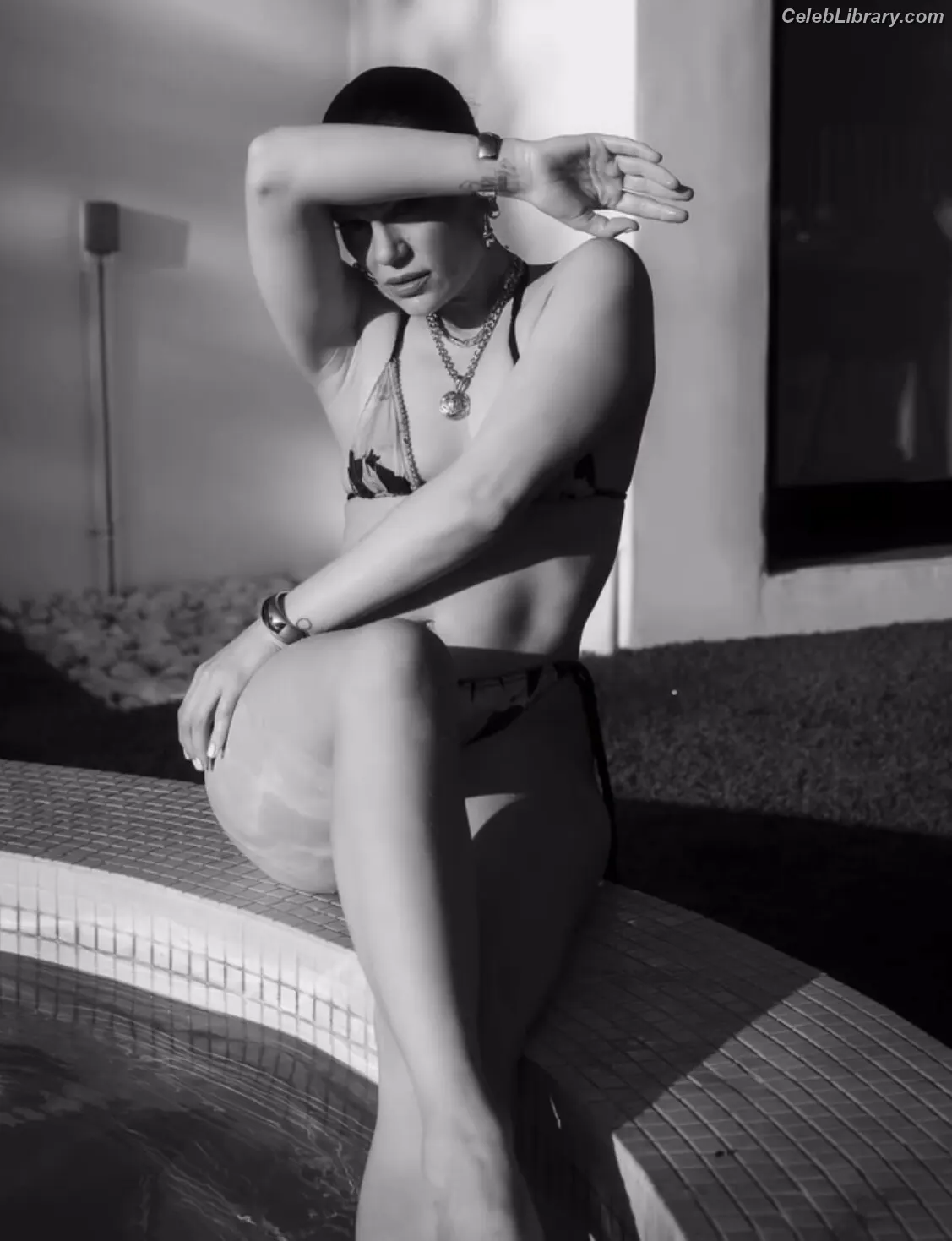 Jessie J photo 22 of 327