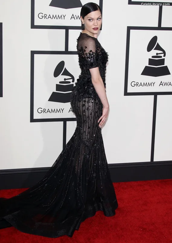 Jessie J photo 3 of 326