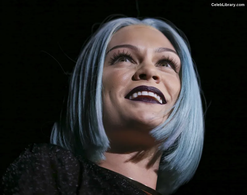 Jessie J photo 15 of 326