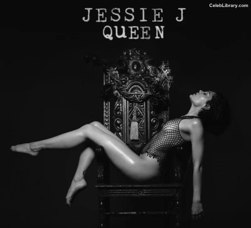 Jessie J photo 7 of 326