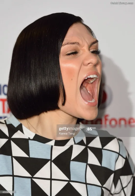 Jessie J photo 20 of 326