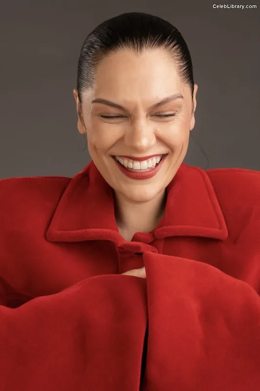 Jessie J photo 22 of 326