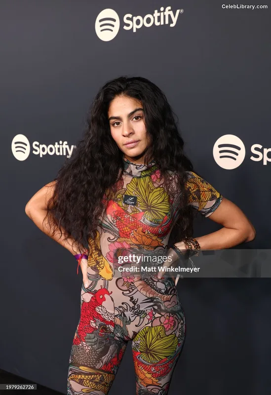Jessie reyez photo 6 of 125