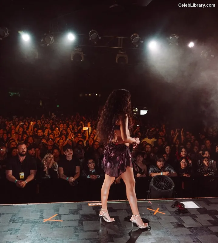 Jessie reyez photo 16 of 125