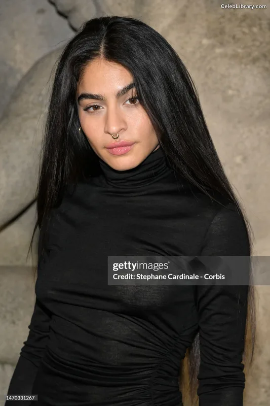 Jessie reyez photo 21 of 125