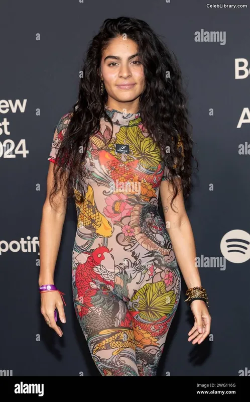 Jessie reyez photo 22 of 125