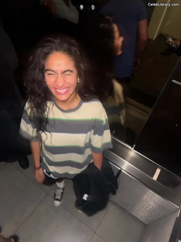 Jessie reyez photo 18 of 125