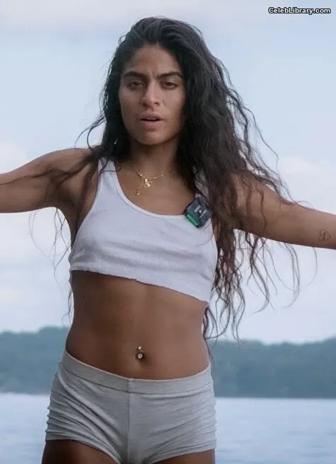 Jessie reyez photo 13 of 125