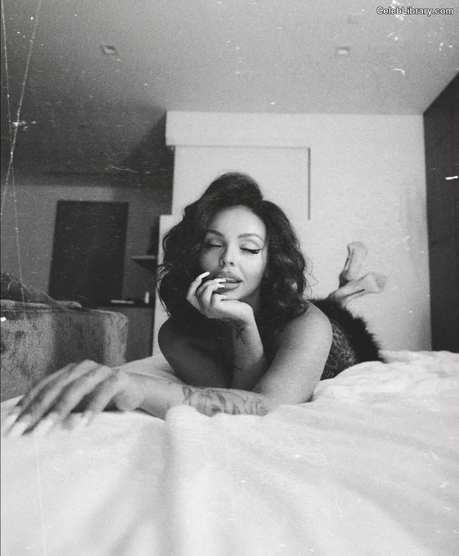 Jesy Nelson photo 7 of 106