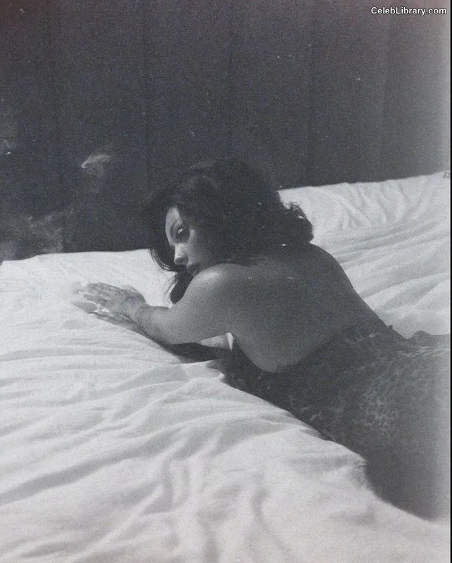Jesy Nelson photo 21 of 106