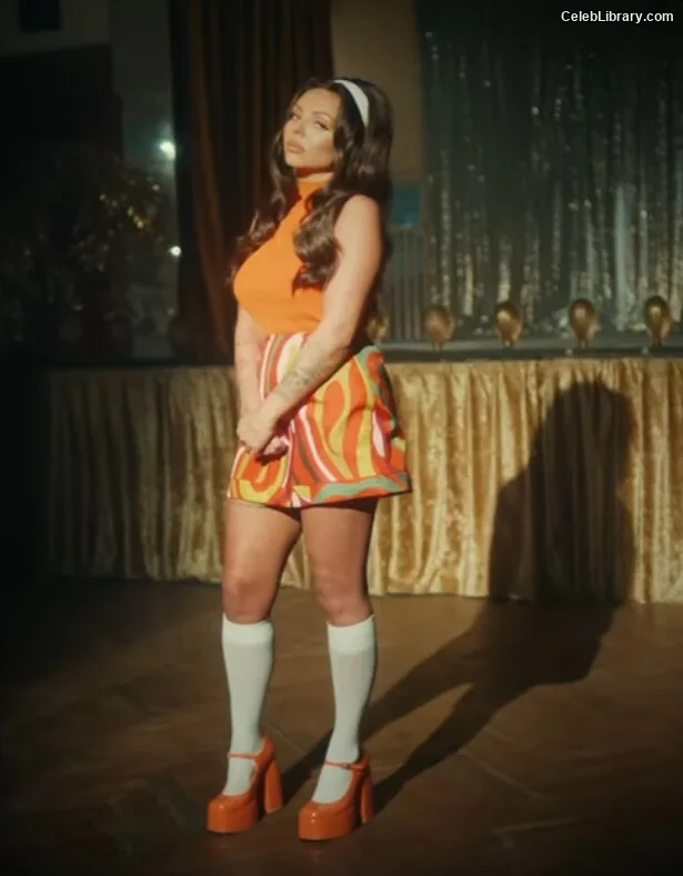 Jesy Nelson photo 4 of 106