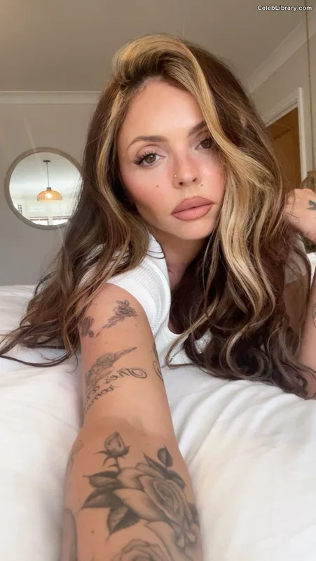 Jesy Nelson photo 2 of 106