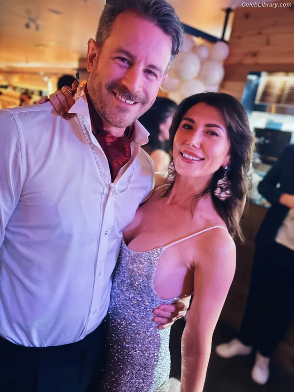 Jewel Staite photo 18 of 425