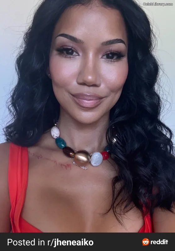 Jhené Aiko photo 15 of 41