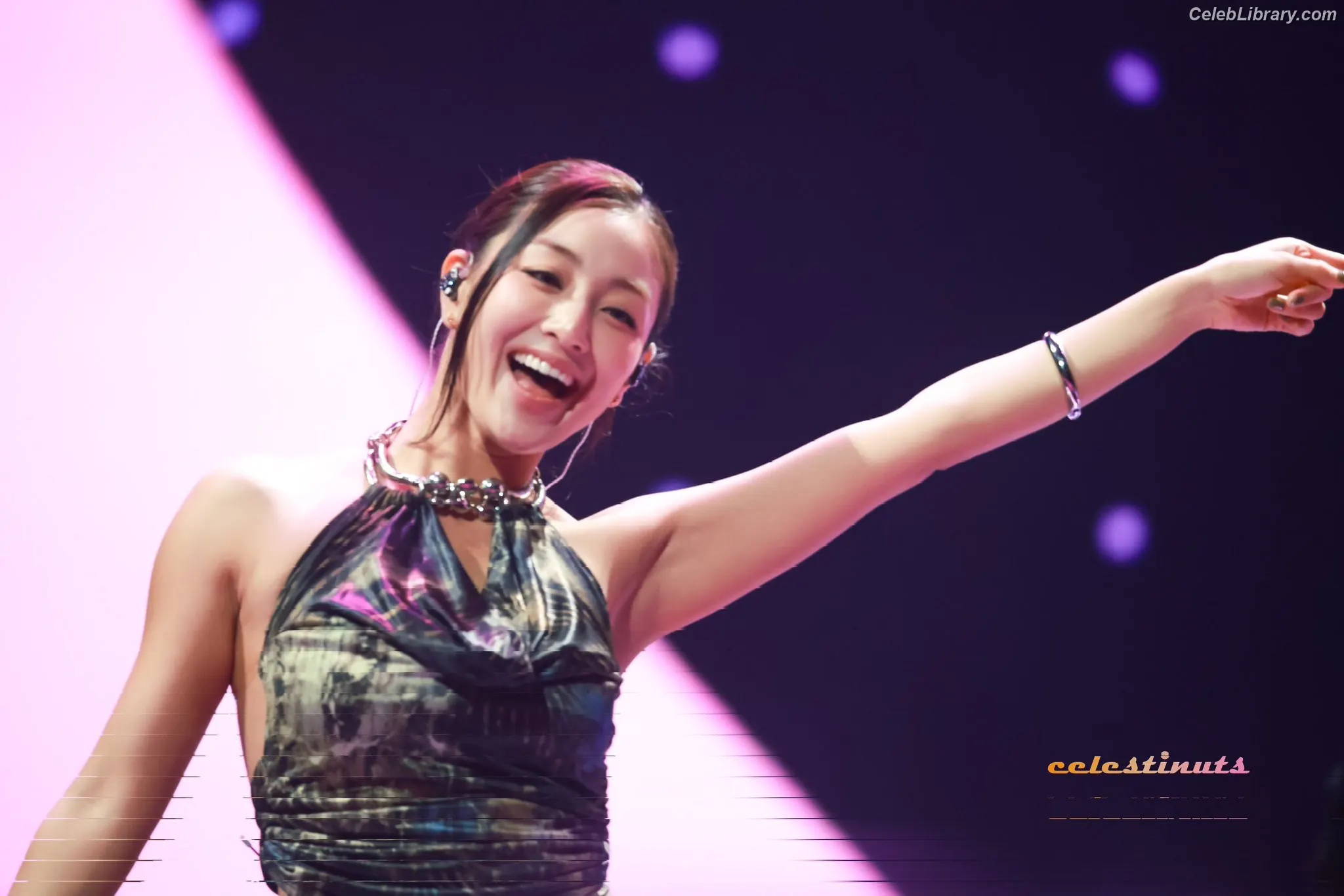 Jihyo (TWICE) photo 24 of 1324