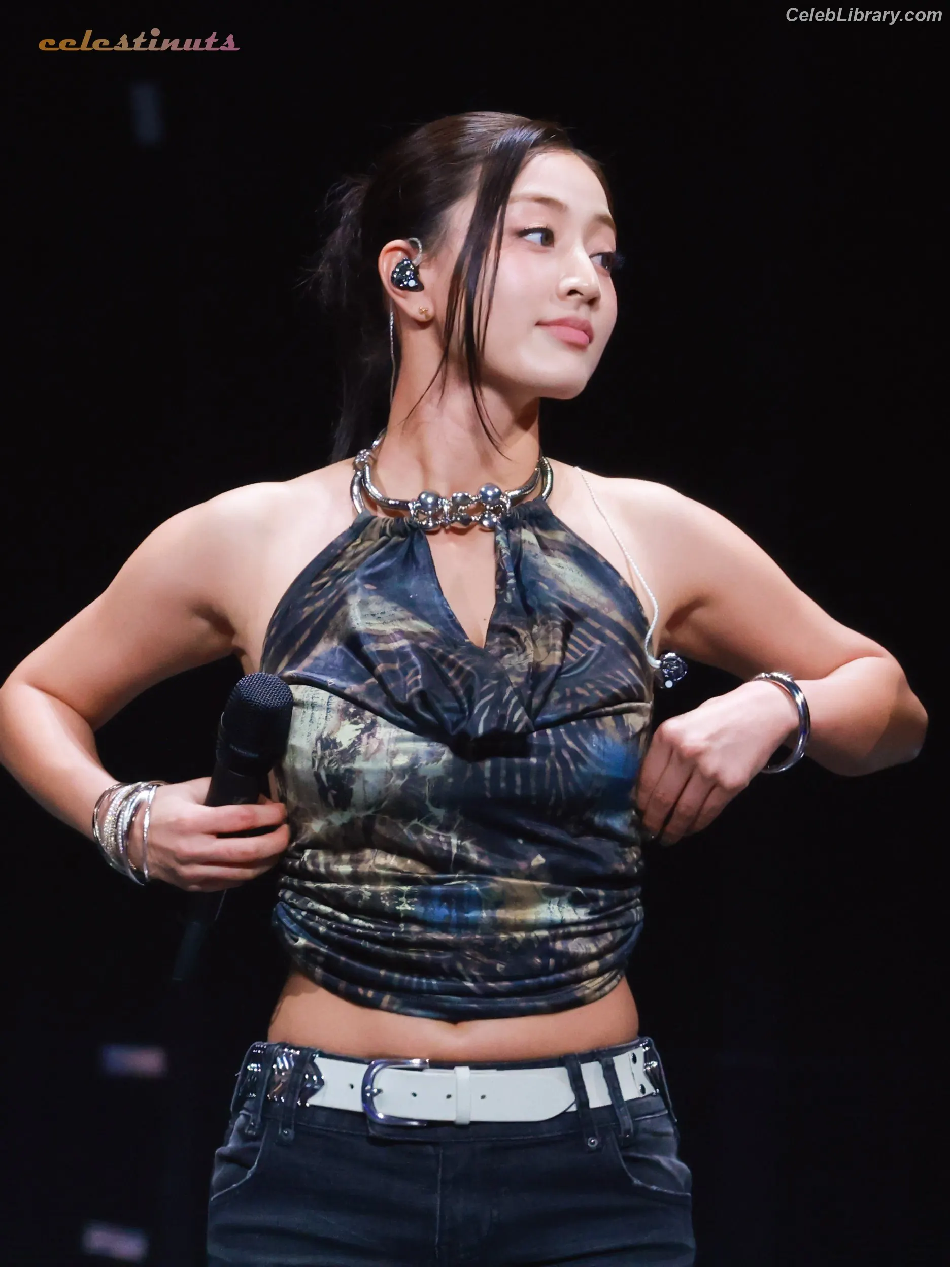 Jihyo (TWICE) photo 4 of 1324