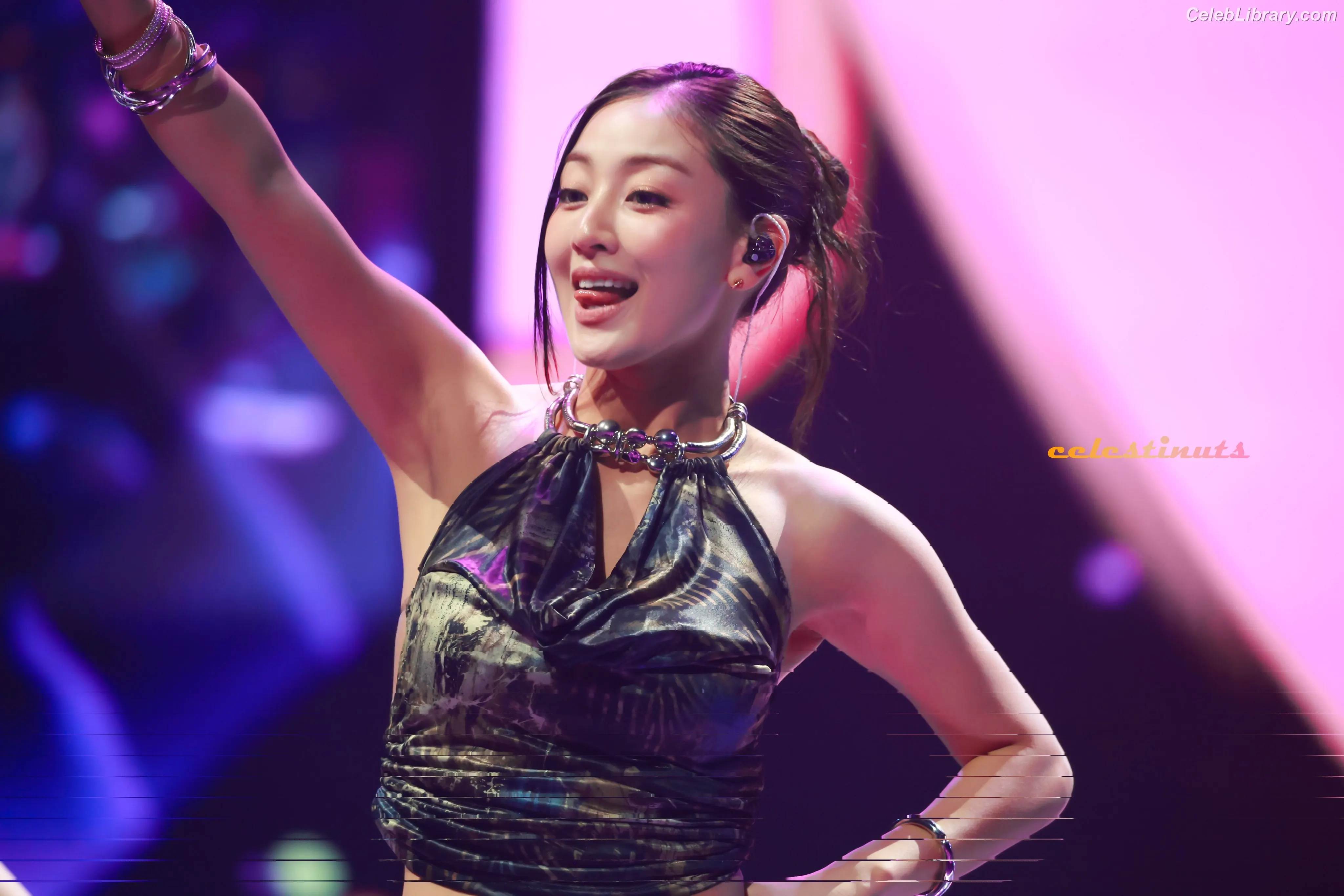 Jihyo (TWICE) photo 10 of 1324