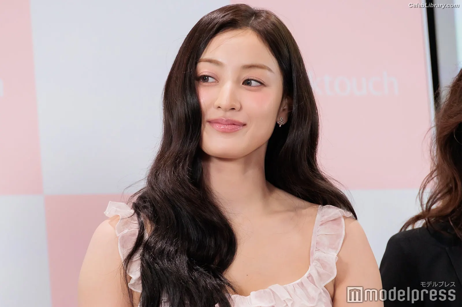 Jihyo (TWICE) photo 2 of 1324