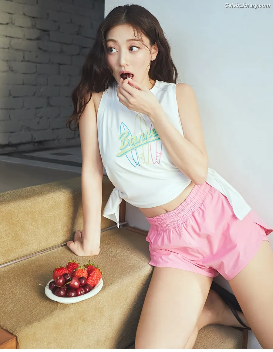 Jihyo (TWICE) photo 8 of 1324