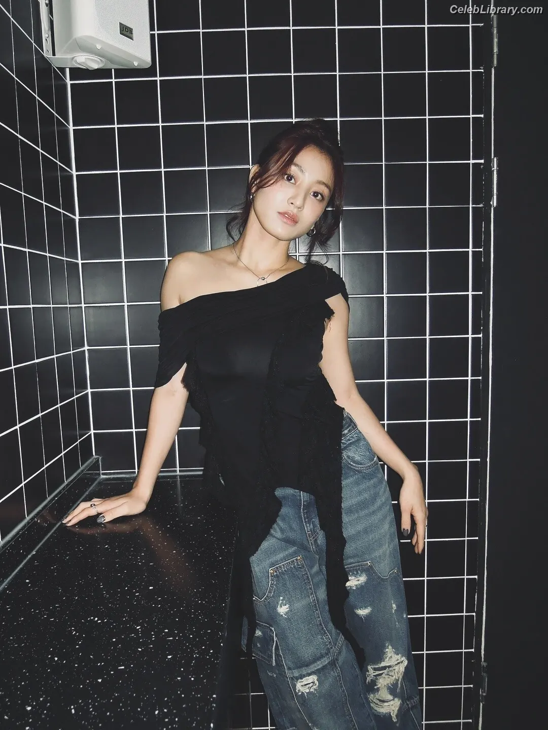 Jihyo (TWICE) photo 7 of 1324