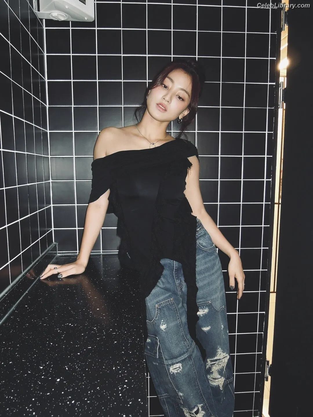 Jihyo (TWICE) photo 10 of 1324