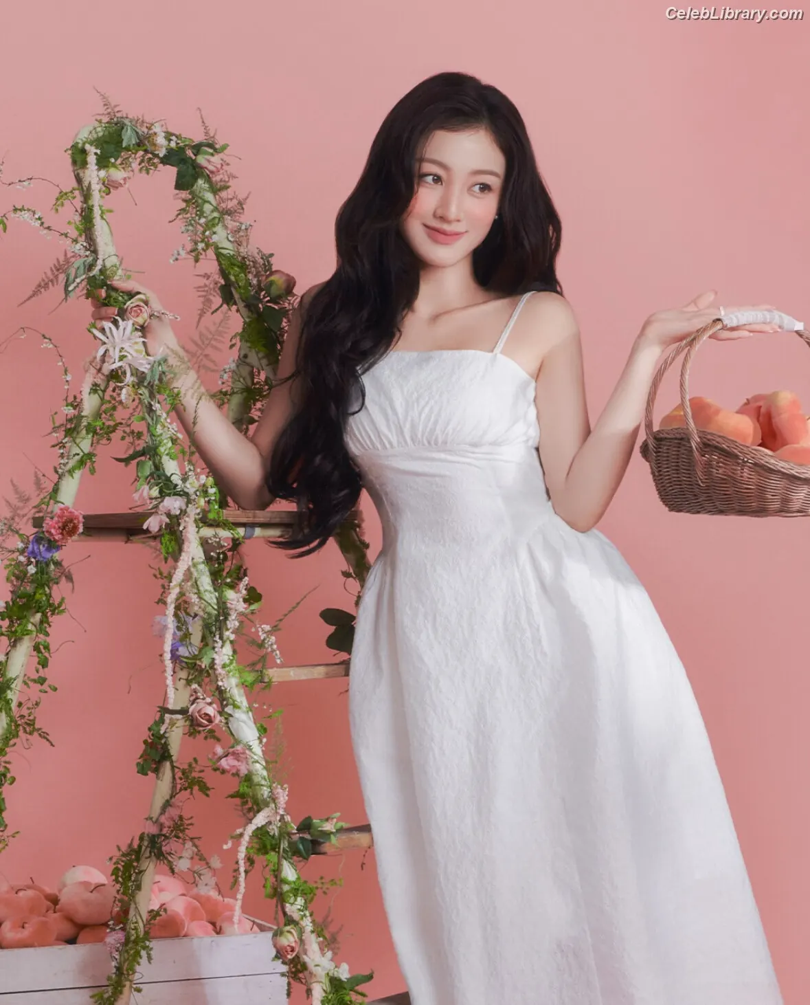 Jihyo (TWICE) photo 12 of 1324