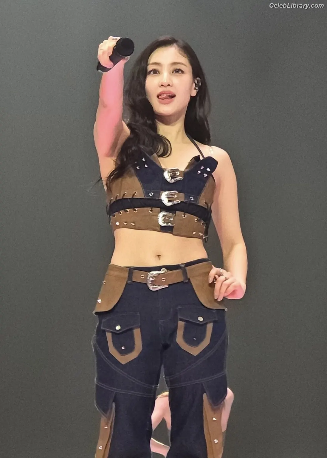 Jihyo (TWICE) photo 7 of 1324