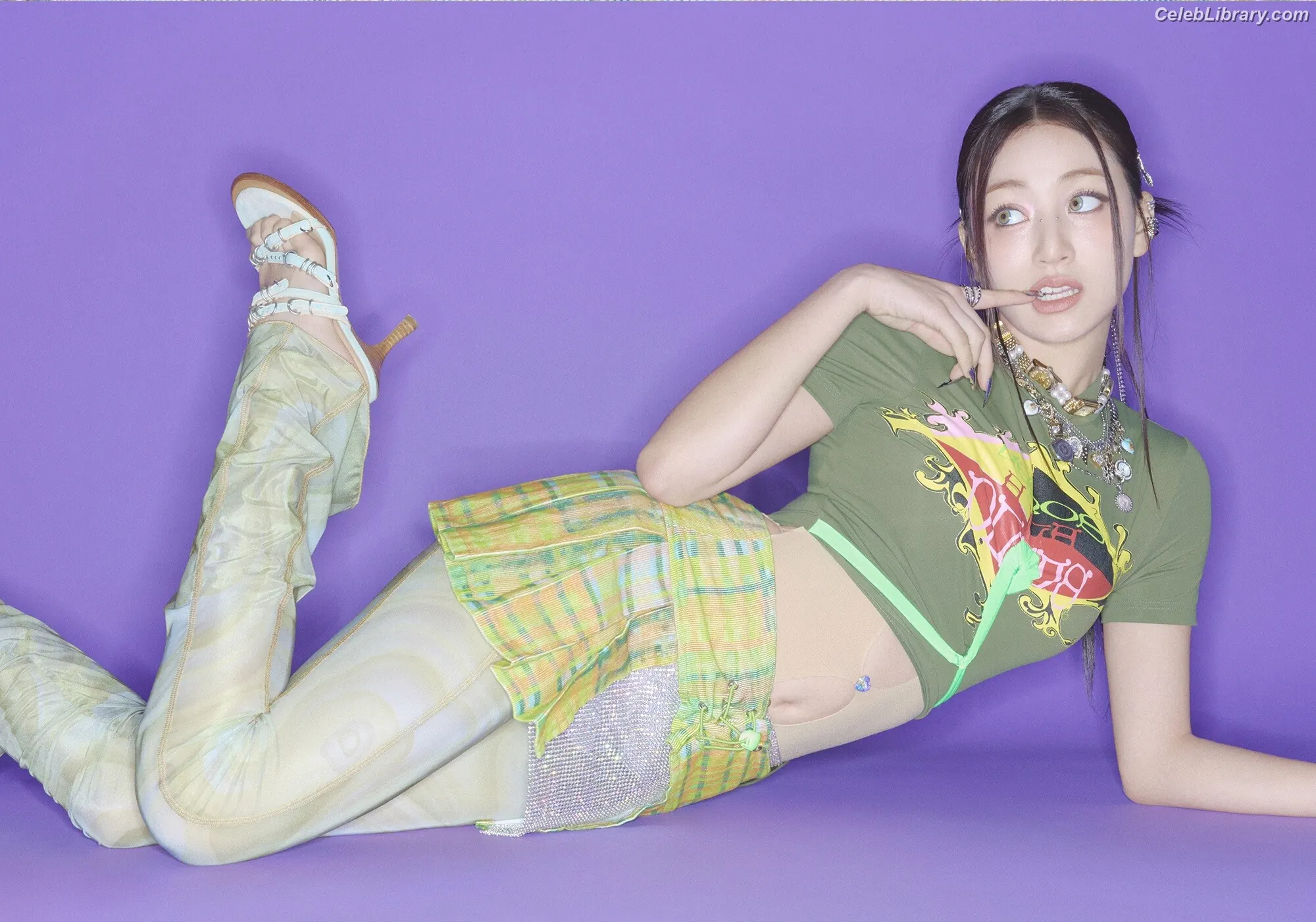 Jihyo (TWICE) photo 5 of 1324